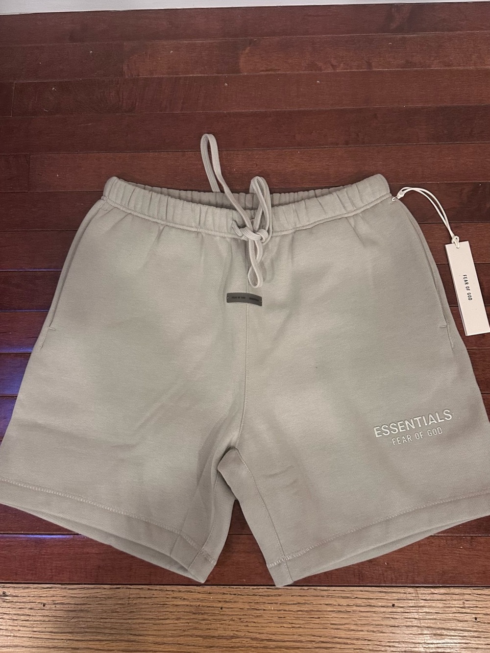 Fear of God ESSENTIALS ABBEY STONE Soccer Fleece Shorts